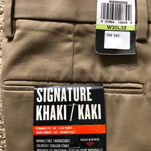 Dockers Signature Khaki Straight Fit D2 Flat Front Wrinkle Free Size W30 L32 - Picture 3 of 5